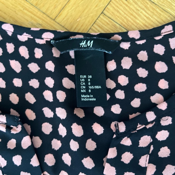 H&M Pink Polka Dot High-low Blouse - Picture 3 of 4